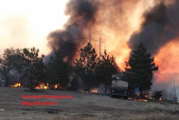 Последние судороги несостоявшегося государства: в Сумах музейный БТР разбирают на запчасти для помощи в зоне «АТО» | Русская весна