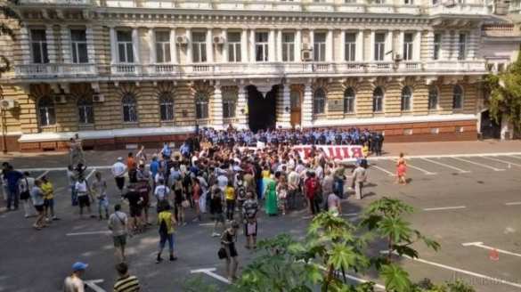 Одесса, 5 августа: снова митинги и столкновения, активисты Антимайдана рвут на свидомых антипутинские майки (фото, видео) | Русская весна