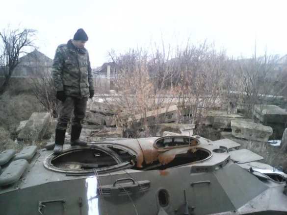 Сводка: в районе Троицкого окружены части 128-й бригады ВСУ, дорога Светлодарск-Дебальцево под огневым контролем ополчения | Русская весна