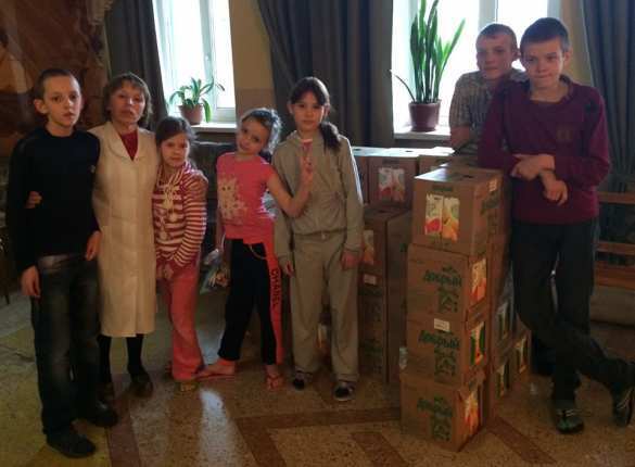 Крым помогает детям Донбасса Симферопольская епархия РПЦ помогает детям Донбасса (ФОТО) | Русская весна