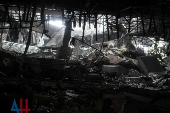 Экскурсия в ад: минобороны ДНР показало журналистам и представителям ОБСЕ руины Донецкого аэропорта (ФОТО) | Русская весна