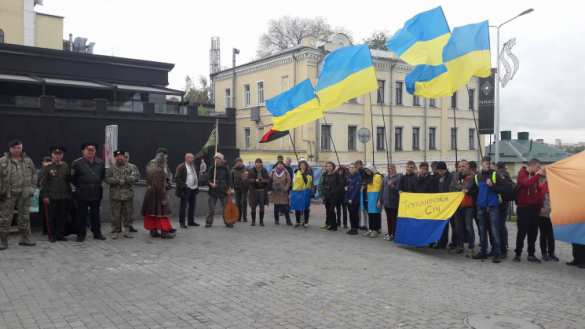 В Харькове стартовало шествие неонацистов (ФОТО) | Русская весна