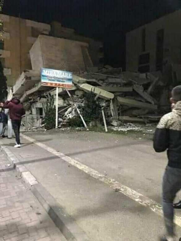 Сильное землетрясение в Албании, есть разрушения, пострадавшие и погибшие (ФОТО, ВИДЕО) | Русская весна