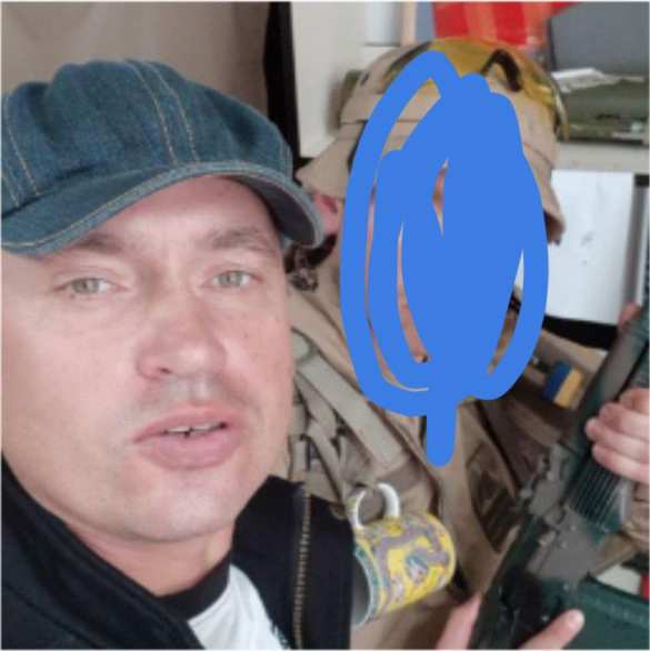 «Прекратить капитуляцию на Донбассе»: украинский военный, захвативший мост в Киеве, выдвинул требования (ФОТО) | Русская весна