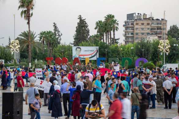 «США, вон из Сирии!» — народ вышел на улицы Алеппо (+ФОТО) | Русская весна