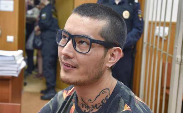 «Либеральный журналист» из «Новой Газеты» оказался радикальным исламистом (+ФОТО, ВИДЕО) | Русская весна