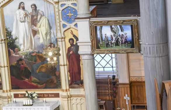 Их нравы: в алтаре церкви вместо Адама и Евы изобразили геев (ФОТО) | Русская весна