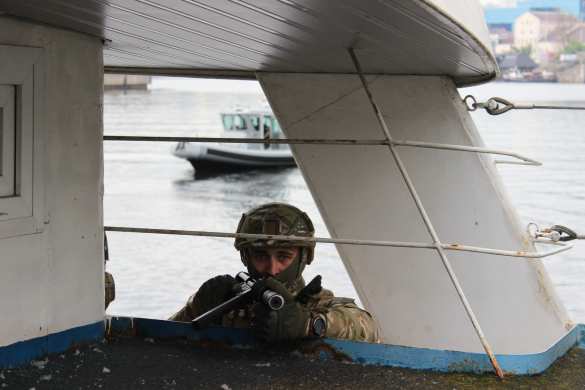 «Позор, надувную лодку осваивали месяц» — американцы на Украине подготовили погранотряд (ФОТО, ВИДЕО) | Русская весна