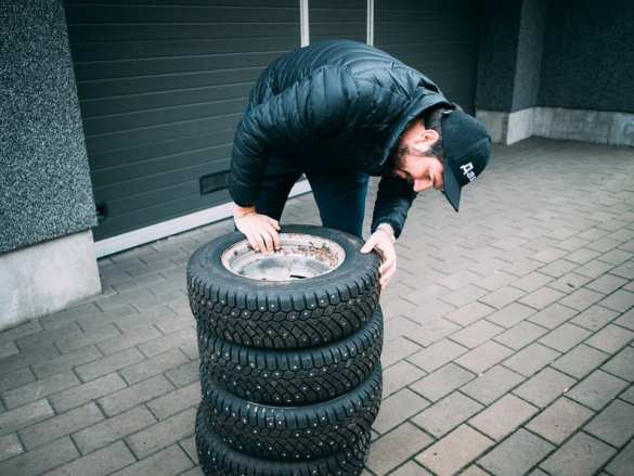 Американский дипломат в Эстонии купил себе «Жигули» (ФОТО) | Русская весна