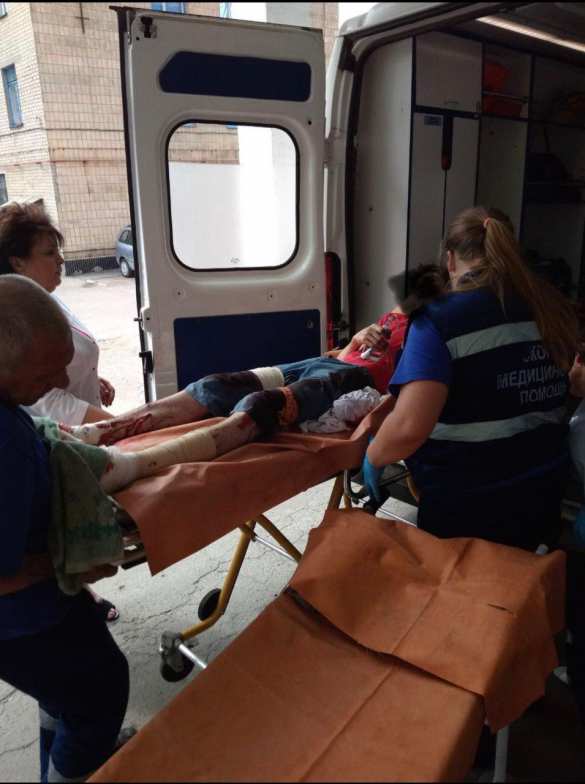 Под Горловкой тяжело ранен подросток (ФОТО 18+) | Русская весна