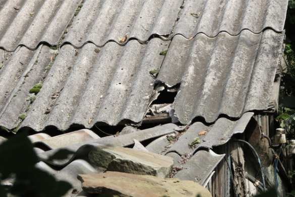 ВСУ обстреляли жилые дома в поселке Анновка под Брянкой (ФОТО) | Русская весна