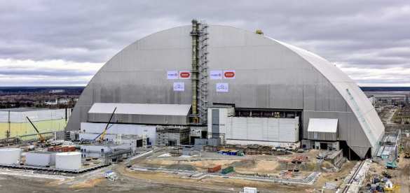 «Крупнейшая в мире конструкция», — Порошенко пафосно открыл арку над ЧАЭС, построенную на деньги европейцев (ФОТО, ВИДЕО) | Русская весна