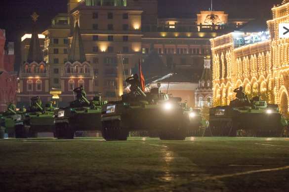 Ночная репетиция Парада Победы на Красной площади (ФОТОРЕПОРТАЖ) | Русская весна