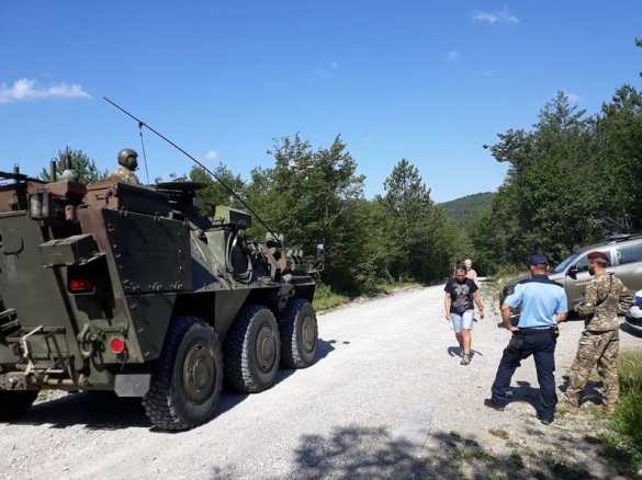 Неспокойная Европа: Словения направляет военных с бронетехникой на границу с Италией (+ФОТО) | Русская весна