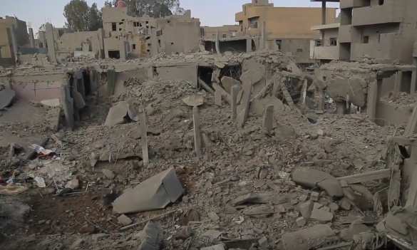 ВВС США превратили в руины квартал в сирийском городе (ФОТО 18+) | Русская весна