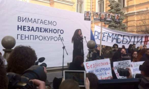 Новый «майдан» в Киеве — ПРЯМАЯ ТРАНСЛЯЦИЯ. Смотрите и комментируйте с «Русской Весной» (ФОТО+ВИДЕО) | Русская весна