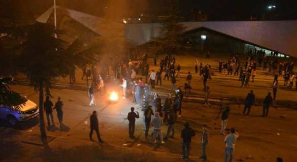 Массовые беспорядки в Батуми: поджоги и штурм полицейского участка (ФОТО, ВИДЕО) | Русская весна