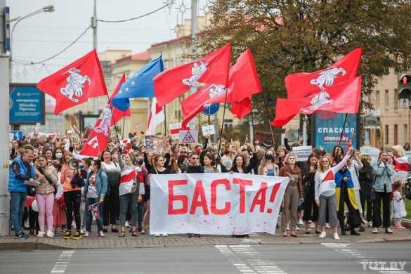 «Вован, не лезь!» — антироссийские и антипутинские лозунги на вчерашнем марше в Белоруссии (ФОТО) | Русская весна