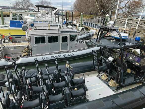 Инаугурация под дулами автоматов: В Вашингтон переброшены десятки тысяч военных, развёрнуты подразделения РХБЗ и Береговой охраны (ФОТО) | Русская весна