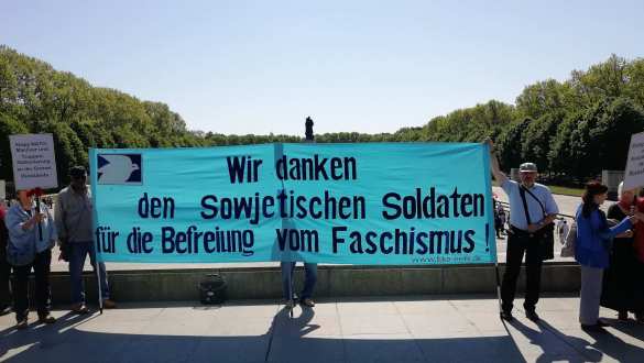 По Берлину прошёл «Бессмертный полк» (+ФОТО, ВИДЕО) | Русская весна