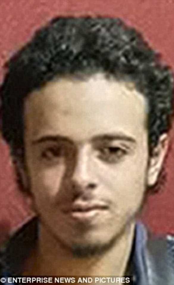 Сотни приехавших в Европу беженцев хранили в телефонах фото и видео с казнями (ФОТО) | Русская весна