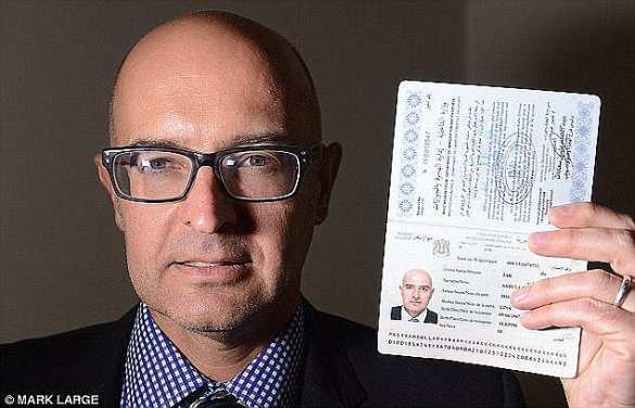 Сотни приехавших в Европу беженцев хранили в телефонах фото и видео с казнями (ФОТО) | Русская весна