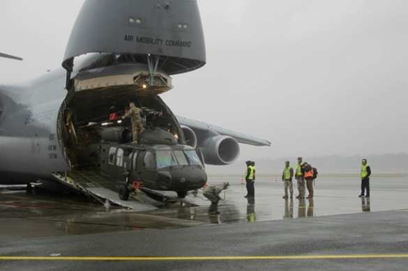 «Черные ястребы» США прибыли в Латвию (ФОТО, ВИДЕО) | Русская весна
