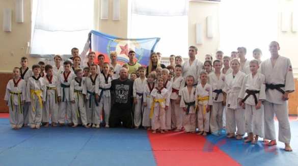 Боец ММА Джефф Монсон провел мастер-класс в ЛНР (ФОТО) | Русская весна