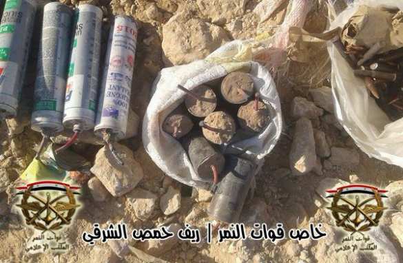 Трупы и сожженная техника ИГИЛ заполняют пустыню у Пальмиры и Карьятейна (ФОТО 18+) | Русская весна