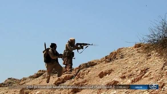 «Тигры» и ВКС РФ штурмуют авиабазу Джирах, захваченную ИГИЛ (ФОТО) | Русская весна