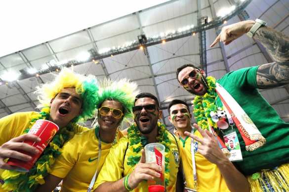 «Когда принимает Ленин?» — о чём спрашивают болельщики в Москве | Русская весна