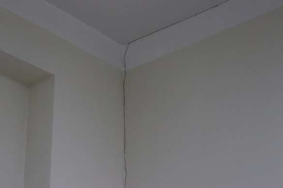 В Днепропетровске рушится детская областная больница (+ФОТО) | Русская весна