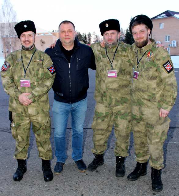 «Украина должна исчезнуть с карты мира», — итоги сбора Добровольцев Донбасса (ФОТО, ВИДЕО) | Русская весна