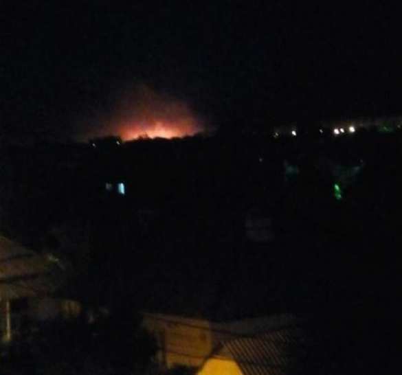 Мариуполь Очевидец: Мариуполь. Начался бой, вдалеке видно зарево и слышны залпы артиллерии и Градов (фото) | Русская весна