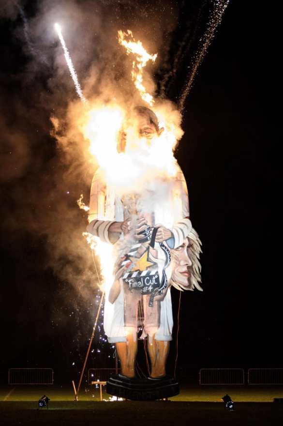 Англичане сожгли голого Ким Чен Ына, Трампа, Терезу Мэй и Вайнштейна (ФОТО, ВИДЕО) | Русская весна