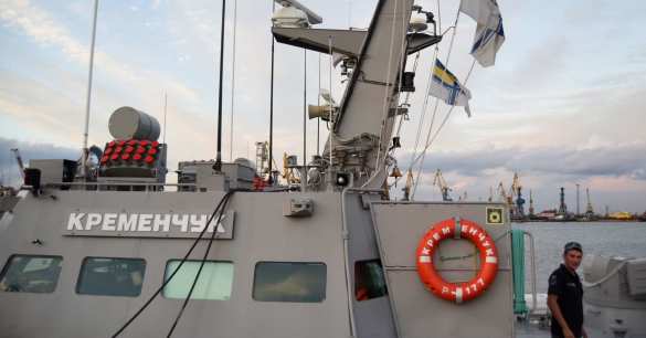 «Пограничники подумали, что плывёт куча дерьма»: в Сети разгадали секрет «невидимости» украинского бронекатера (ФОТО) | Русская весна