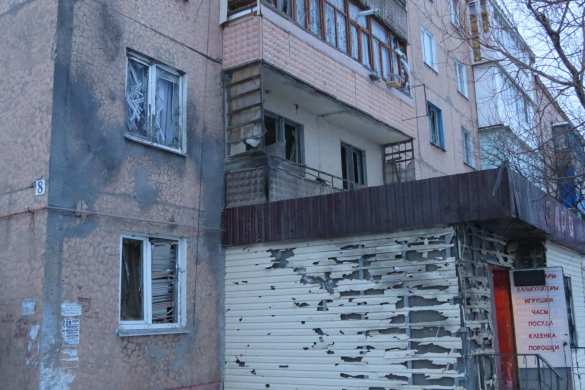 Последствия массированного артобстрела Брянки: серьезные разрушения (+ВИДЕО, ФОТО) | Русская весна