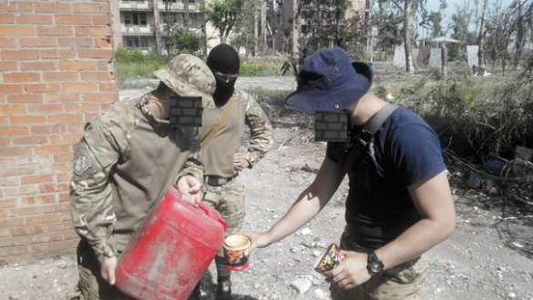 Будни «Украинского Государства» — батальон «Азов» отметил день крещения Руси кострами из икон (ФОТОФАКТ) | Русская весна