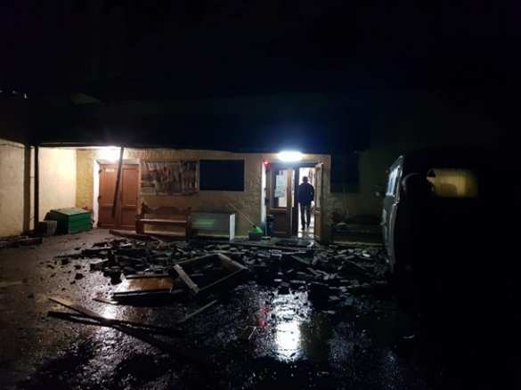 Буря в гнезде бандеровцев: срывало крыши с домов и рвало ЛЭП (ФОТО, ВИДЕО) | Русская весна