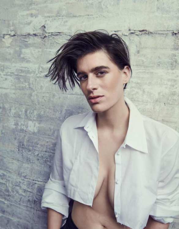 Отвратительный дебют: фотомодель «без пола» на обложке журнала (ФОТО 18+) | Русская весна