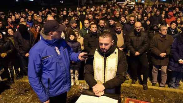 Религиозные протесты вспыхнули в Черногории (ФОТО, ВИДЕО) | Русская весна