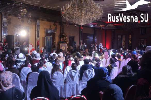 Русский Дед Мороз в камуфляже шагает по Сирии: Армия России впечатляет арабов (ФОТО) | Русская весна