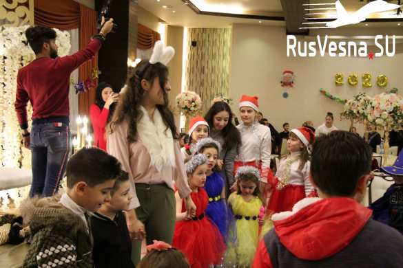 Сирия: «Чеченский десант высадился» в Русской общине и подбодрил Деда Мороза (ФОТО) | Русская весна