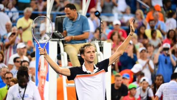 Прошёлся по соперникам катком: Восходящая звезда российского тенниса стал пятой ракеткой мира (ФОТО, ВИДЕО) | Русская весна