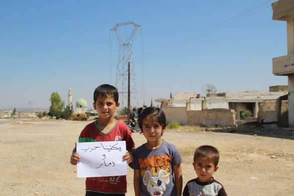 Сирия: дети пытаются остановить боевиков (ФОТО) | Русская весна