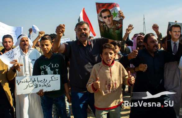 Армия РФ меняет зону оккупации США: племена вышли с флагами России и портретами Путина (+ФОТО) | Русская весна