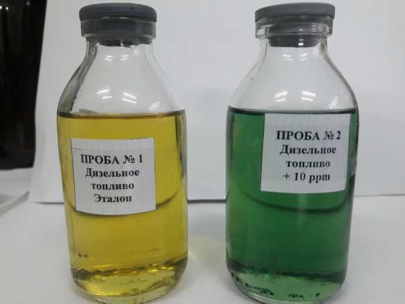 Голубой бензин и зеленый дизель: на Украине красят топливо, чтобы его не сливали на предприятиях (ФОТО) | Русская весна