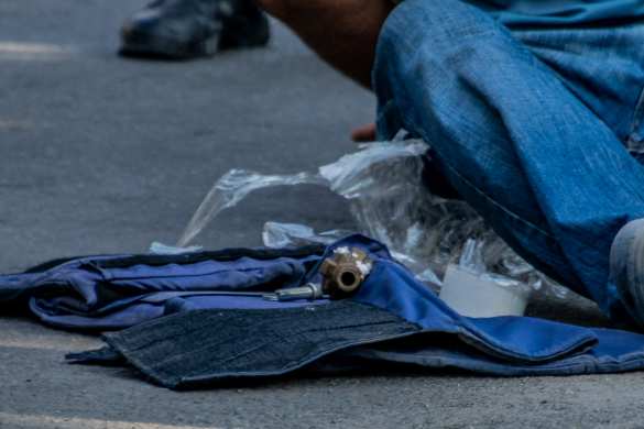 Скотч, бронежилеты и граната-«пустышка»: смехотворная «спецоперация» в Днепропетровске (ФОТО, ВИДЕО) | Русская весна