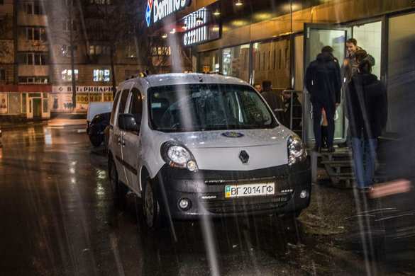 Массовое побоище со стрельбой в Киеве: банды неонацистов не поделили места в полиции (ФОТО, ВИДЕО 18+) | Русская весна