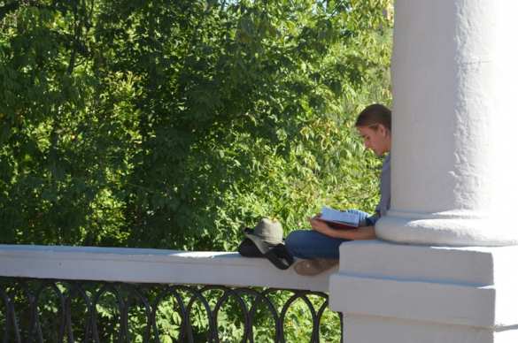 «Люди улыбаются и забывают о том, что ночью опять гремело». О хрупком счастье Донецка (ФОТО) | Русская весна